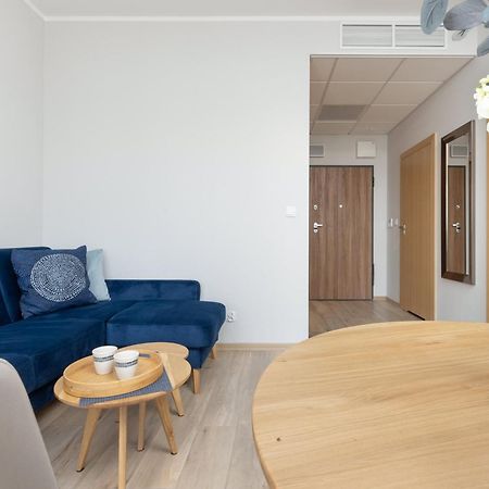Business Center Apartments Warsaw Wola By Noclegi Renters Екстериор снимка