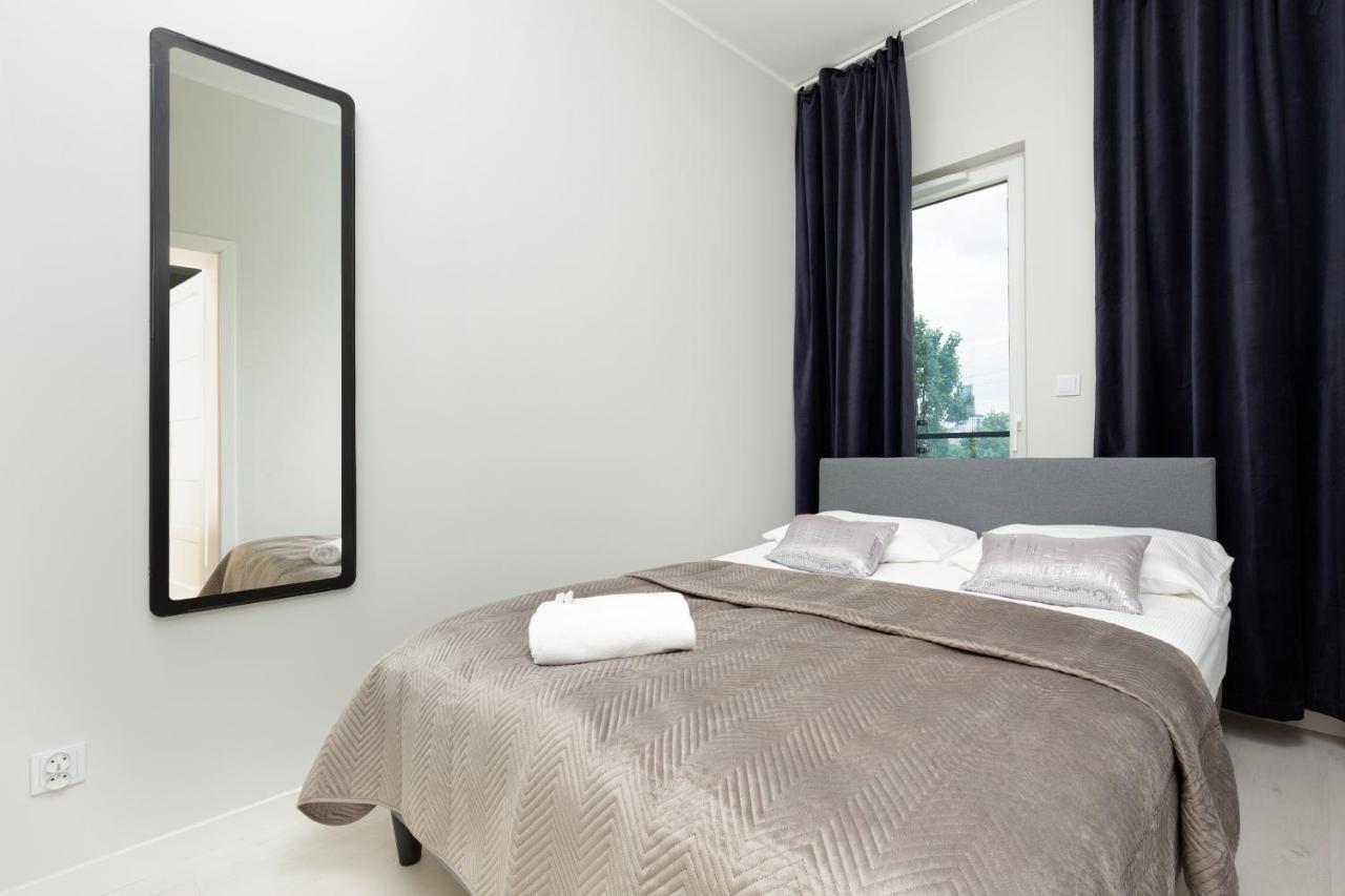 Business Center Apartments Warsaw Wola By Noclegi Renters Екстериор снимка