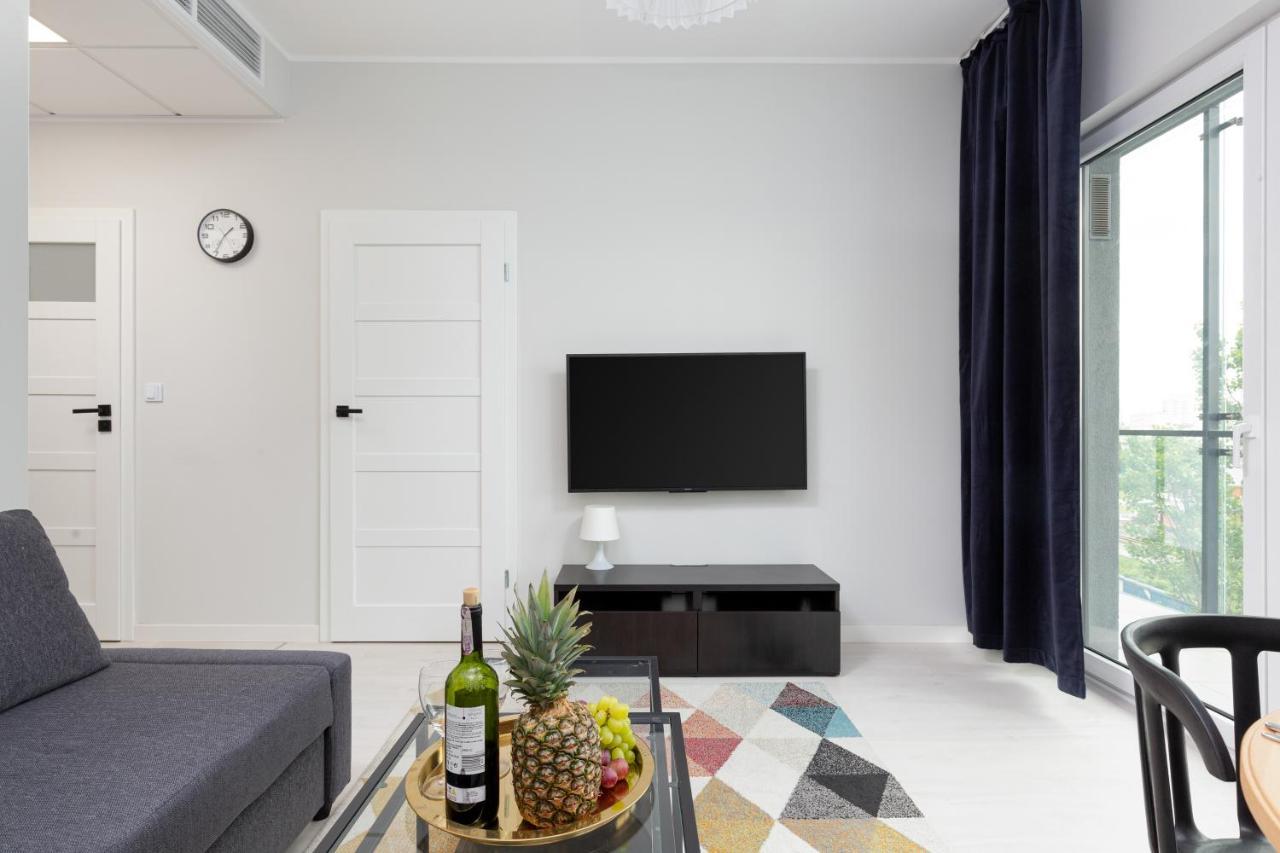 Business Center Apartments Warsaw Wola By Noclegi Renters Екстериор снимка