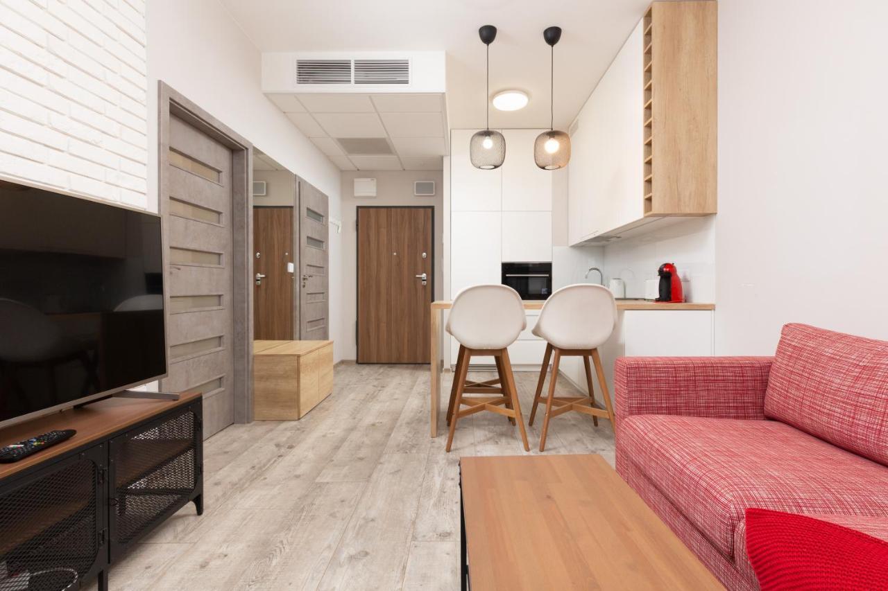 Business Center Apartments Warsaw Wola By Noclegi Renters Екстериор снимка