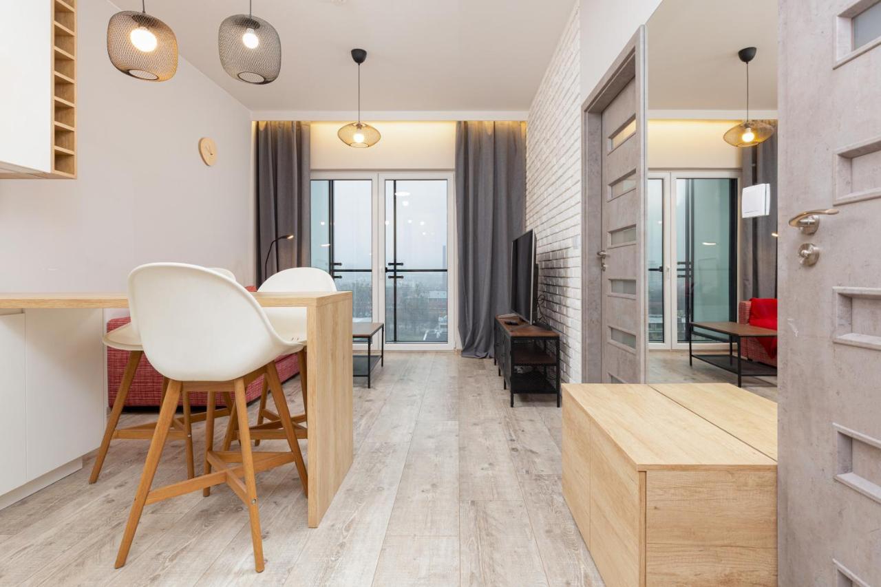 Business Center Apartments Warsaw Wola By Noclegi Renters Екстериор снимка