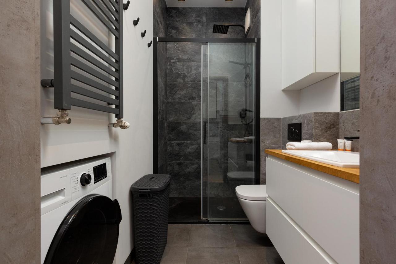 Business Center Apartments Warsaw Wola By Noclegi Renters Екстериор снимка