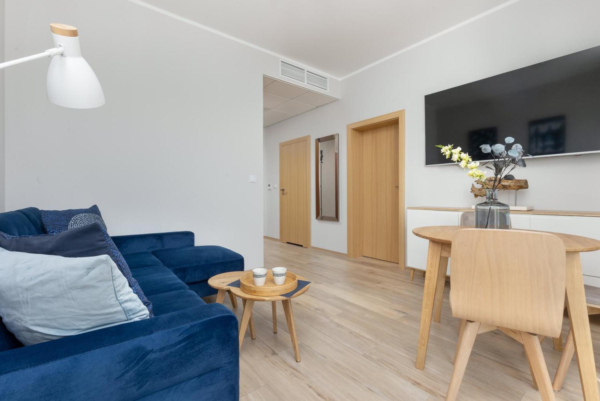 Business Center Apartments Warsaw Wola By Noclegi Renters Екстериор снимка