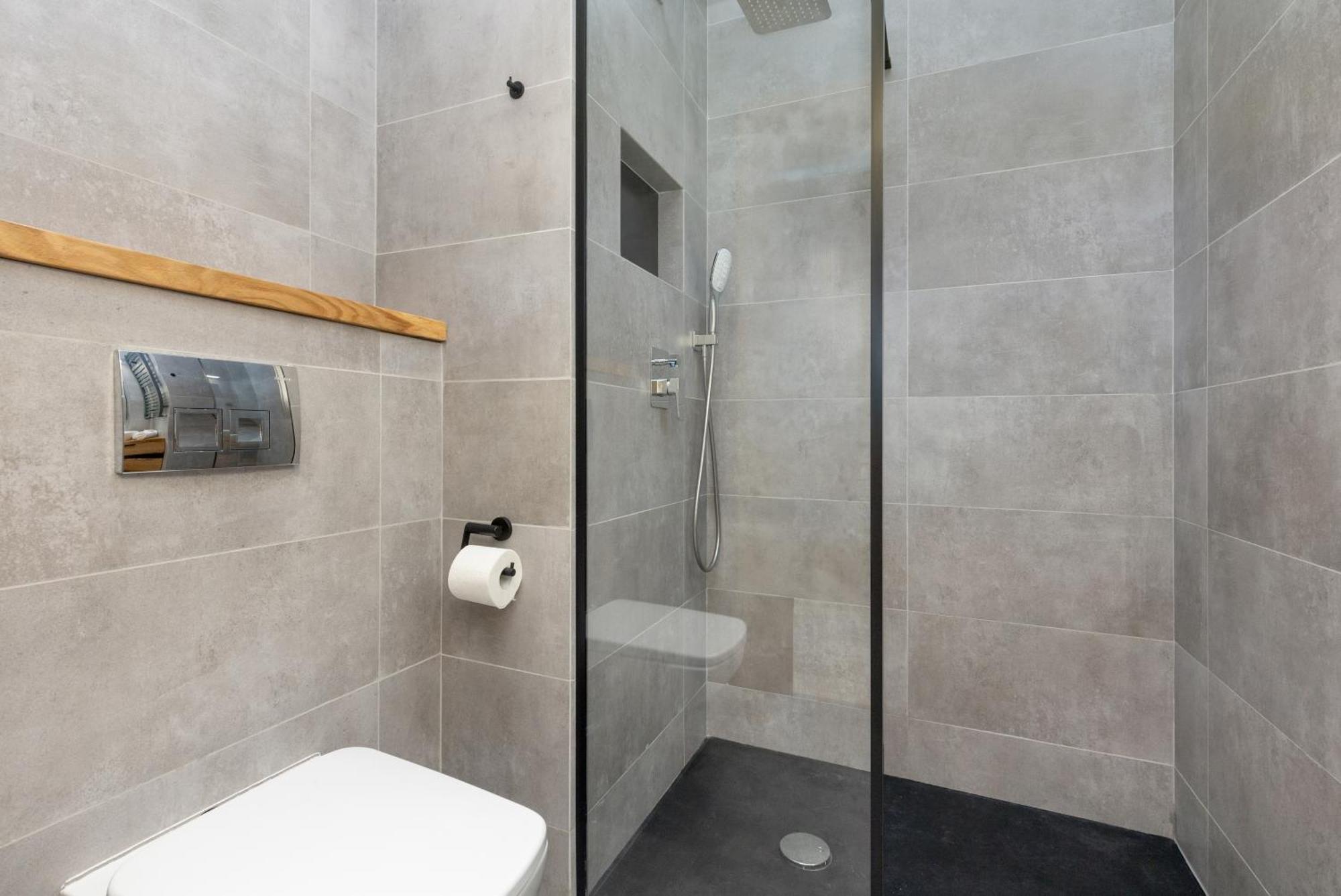 Business Center Apartments Warsaw Wola By Noclegi Renters Екстериор снимка